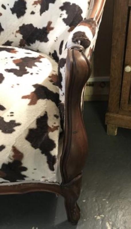 BANQUETTE ANCIENNE VACHE